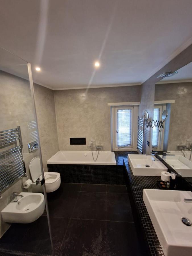 Elegant Rooms Parioli โรม ภายนอก รูปภาพ